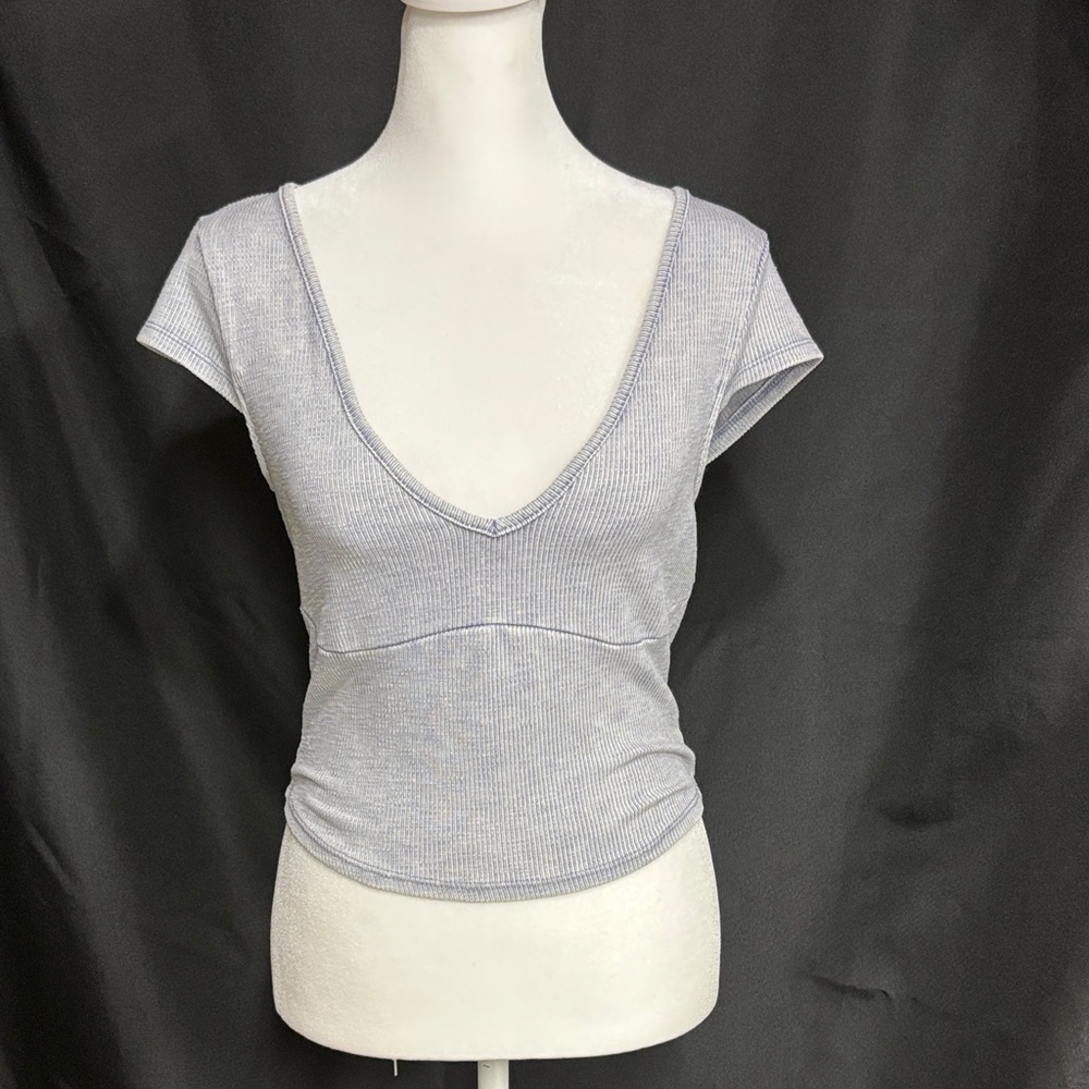 Wild Fable Light Blue Gray V-Neck Crop Top